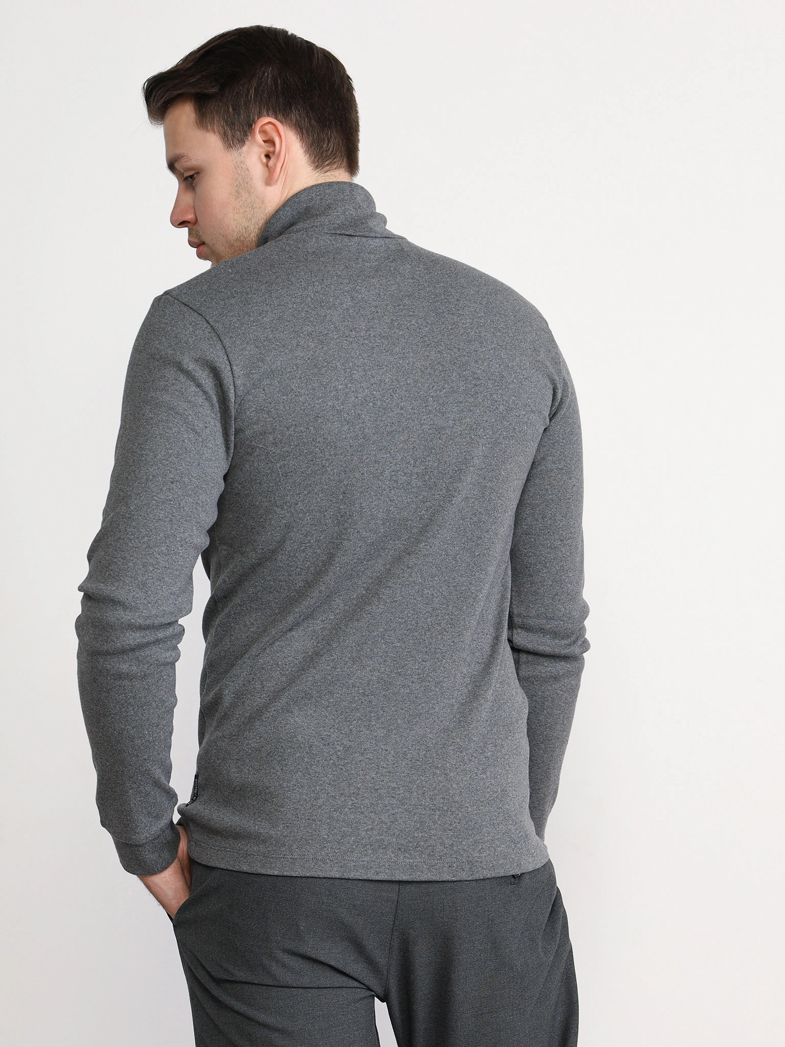 Водолазка серого цвета из хлопка